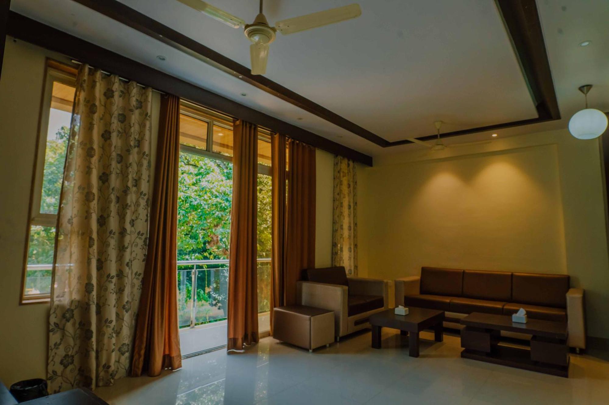 Hotel Oakwood Mahābaleshwar Pokoj fotografie